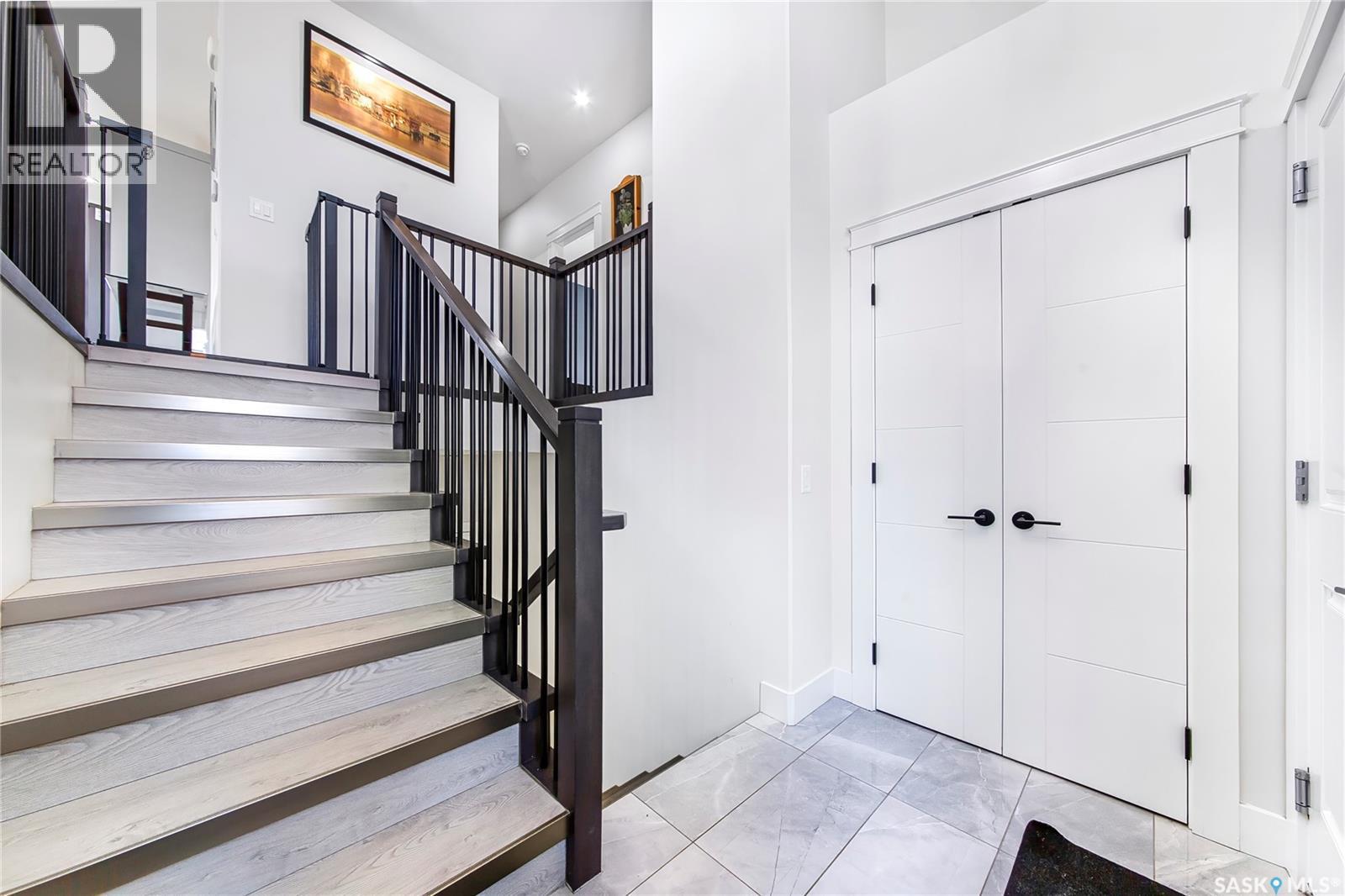 123 Mcarthur Lane, Saskatoon, SK - Indoor Photo Showing Other Room