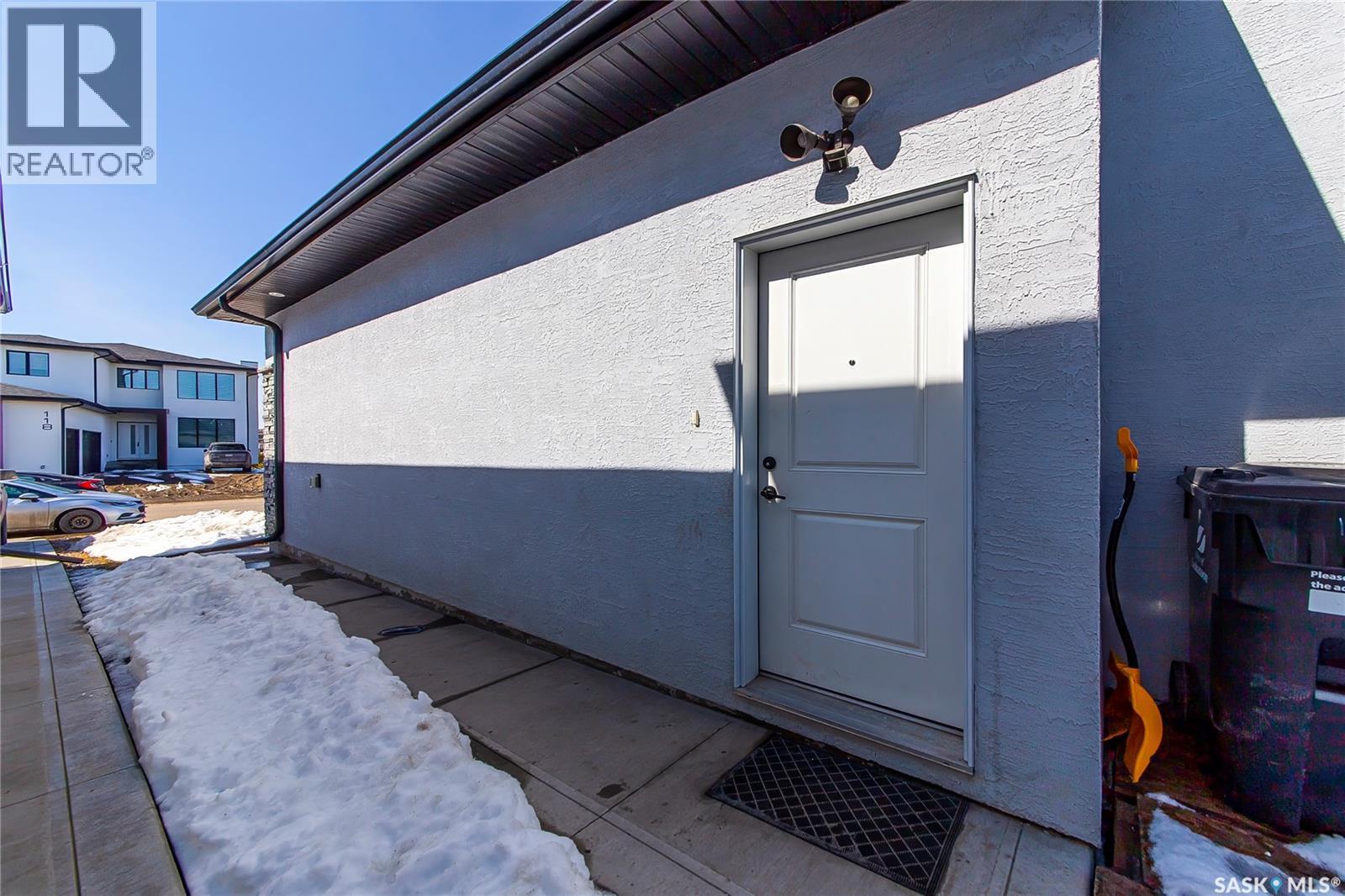 123 Mcarthur Lane, Saskatoon, SK - Outdoor With Exterior