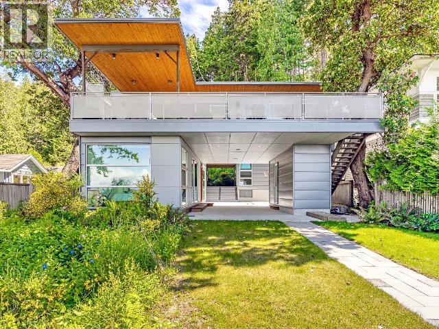 2924 Malaspina Promenade, Savary Island, BC - Outdoor