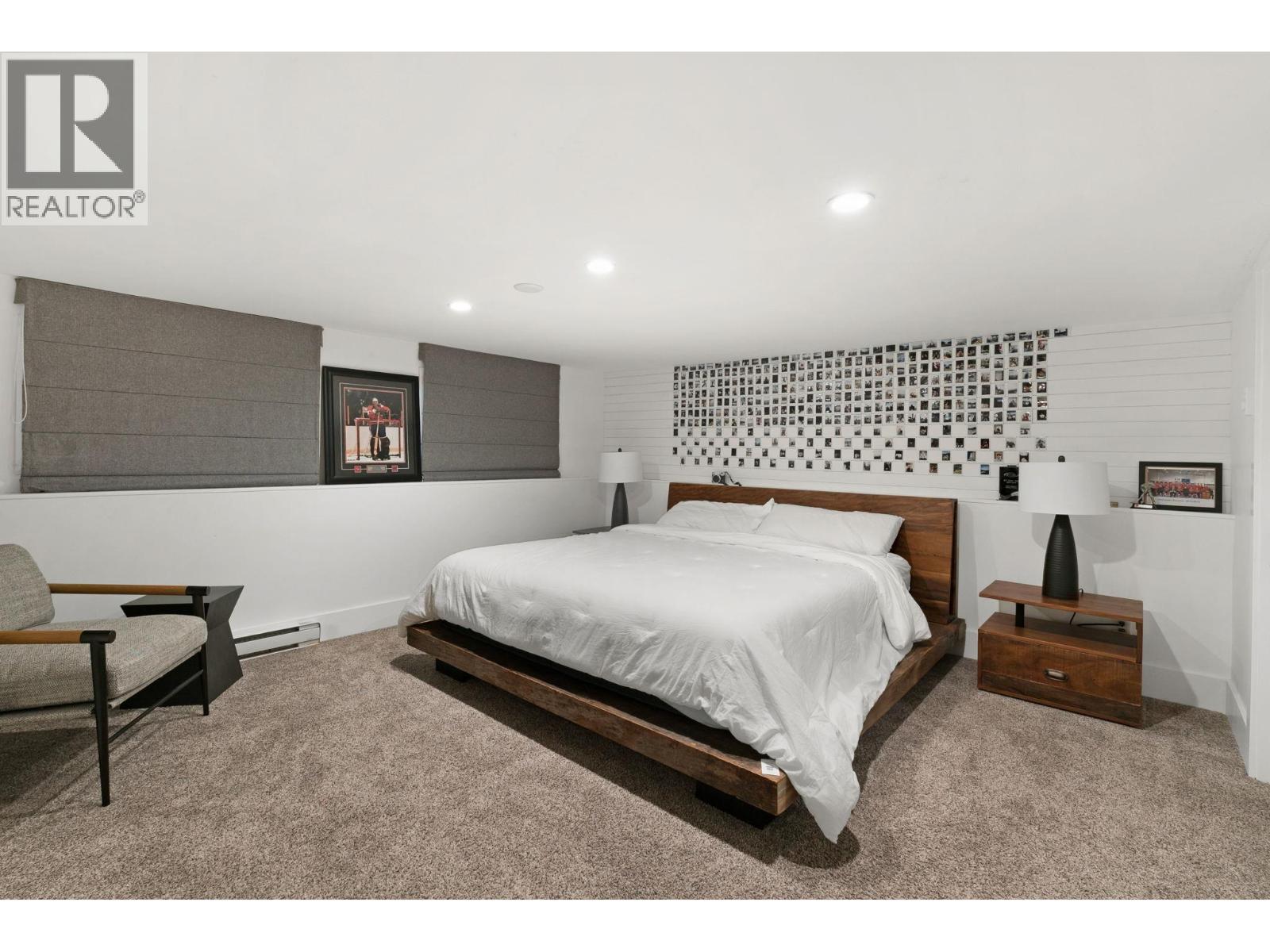 Third Bedroom - 4110 Lakeshore Road, Kelowna, BC - Indoor Photo Showing Bedroom