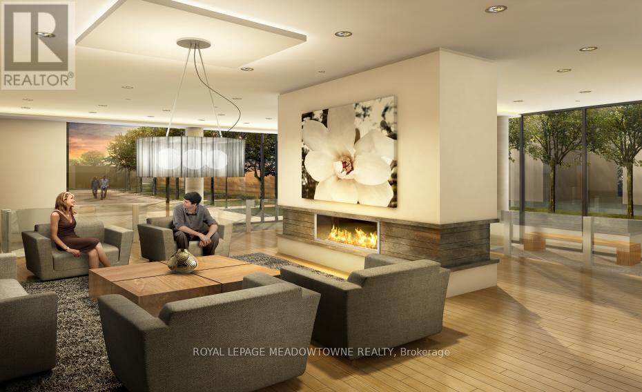 903 - 2055 Danforth Avenue, Toronto, ON - Indoor Photo Showing Other Room