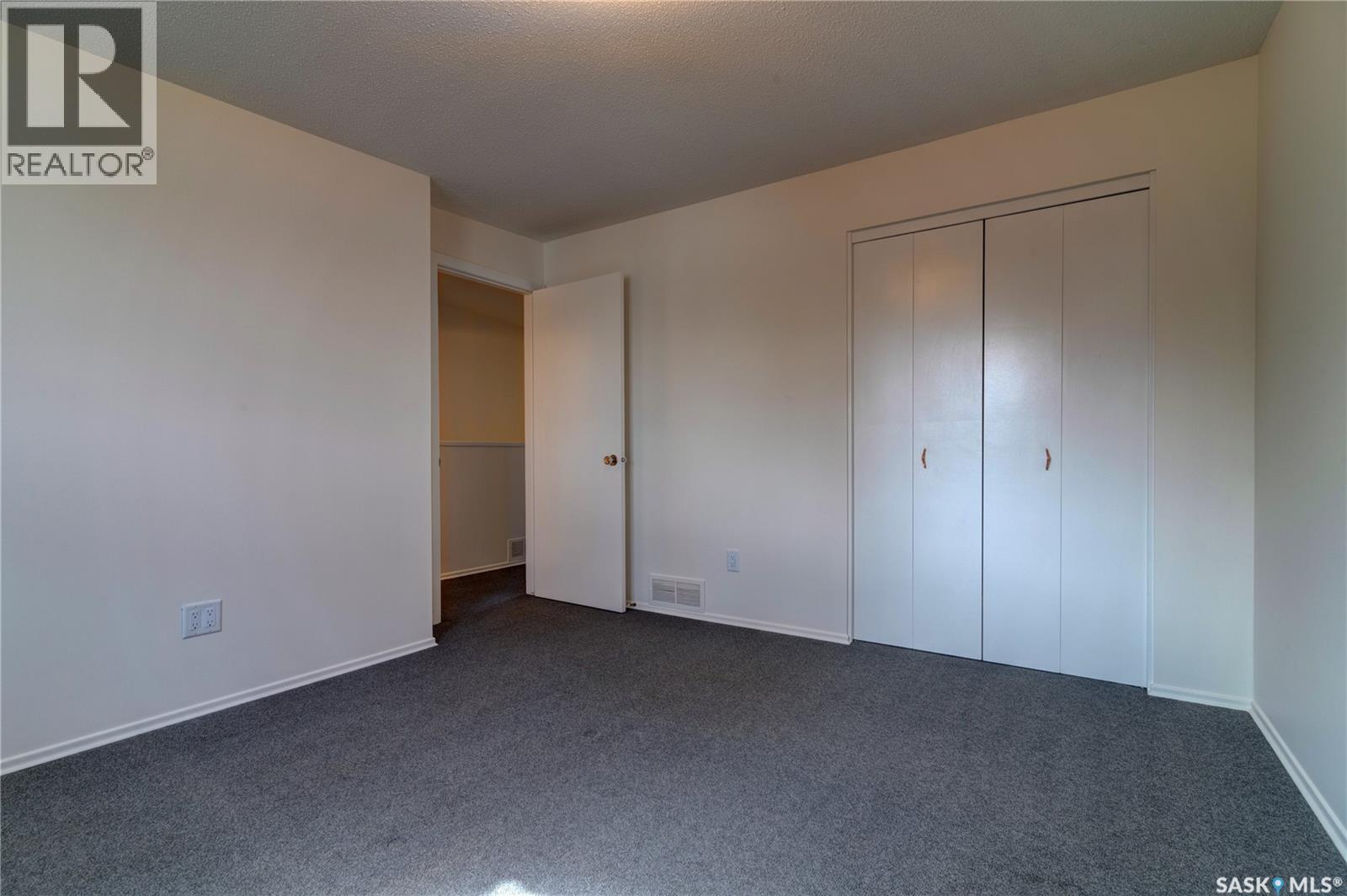 25 Spruceview Road, Regina, SK - Indoor Photo Showing Other Room