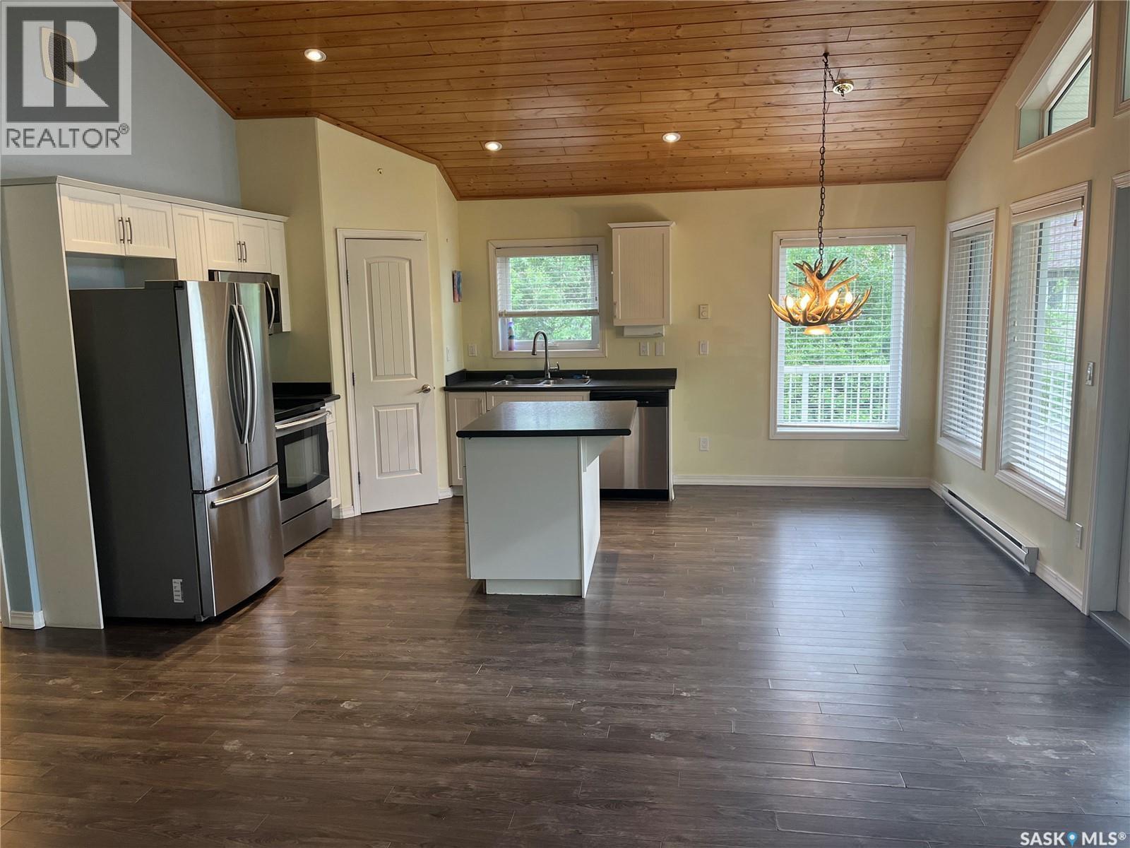 9 Tranquility Place, Big River Rm No. 555, SK - Indoor Photo Showing Kitchen
