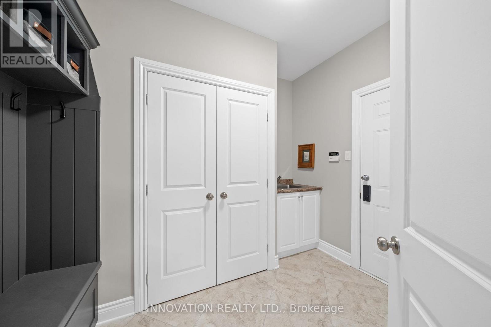 6635 Old Forest Drive, Ottawa, ON - Indoor Photo Showing Other Room