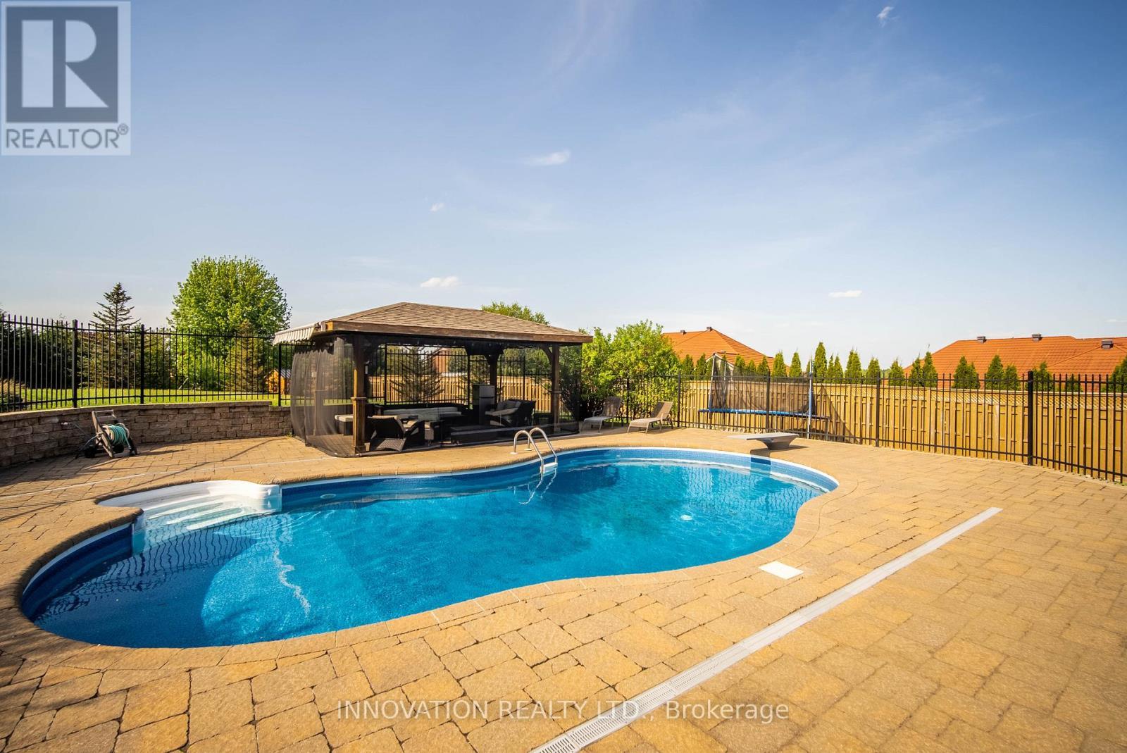6635 Old Forest Drive, Ottawa, ON - Outdoor With In Ground Pool With Backyard
