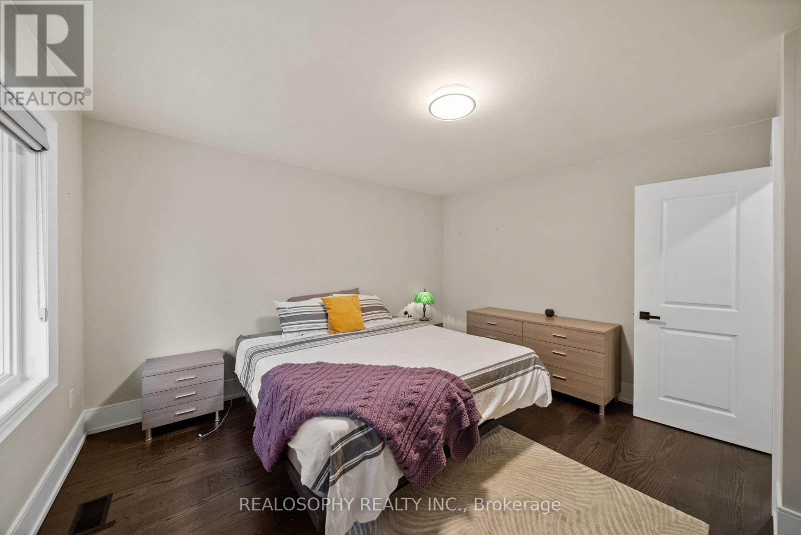 Primary Room - 17 Pioneer Drive, Mississauga, ON