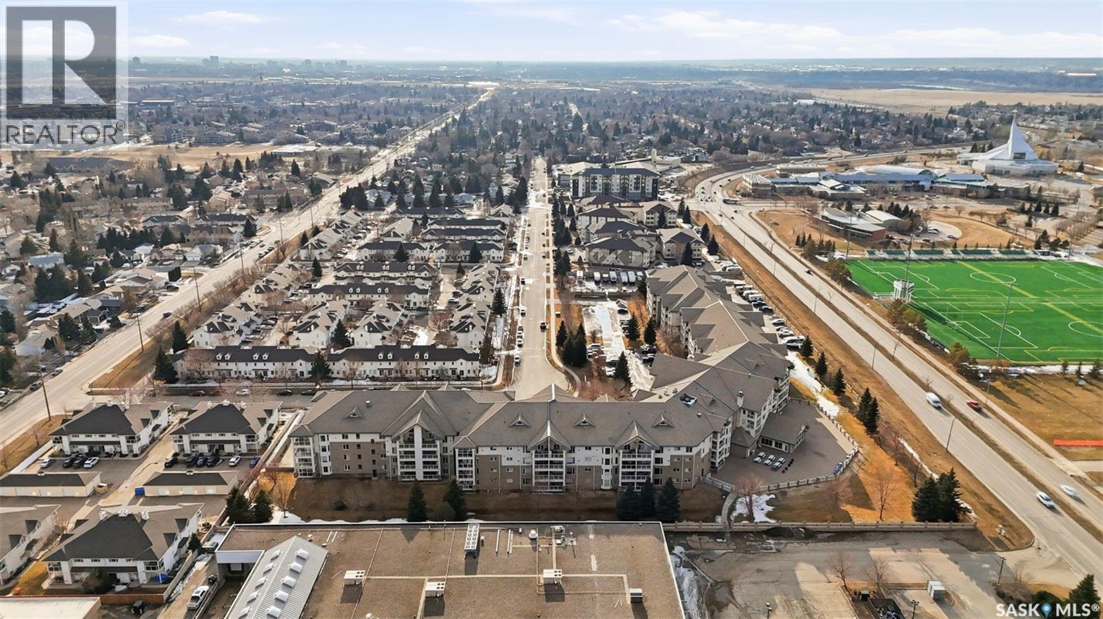 432 325 Keevil Crescent, Saskatoon, SK - Outdoor With View