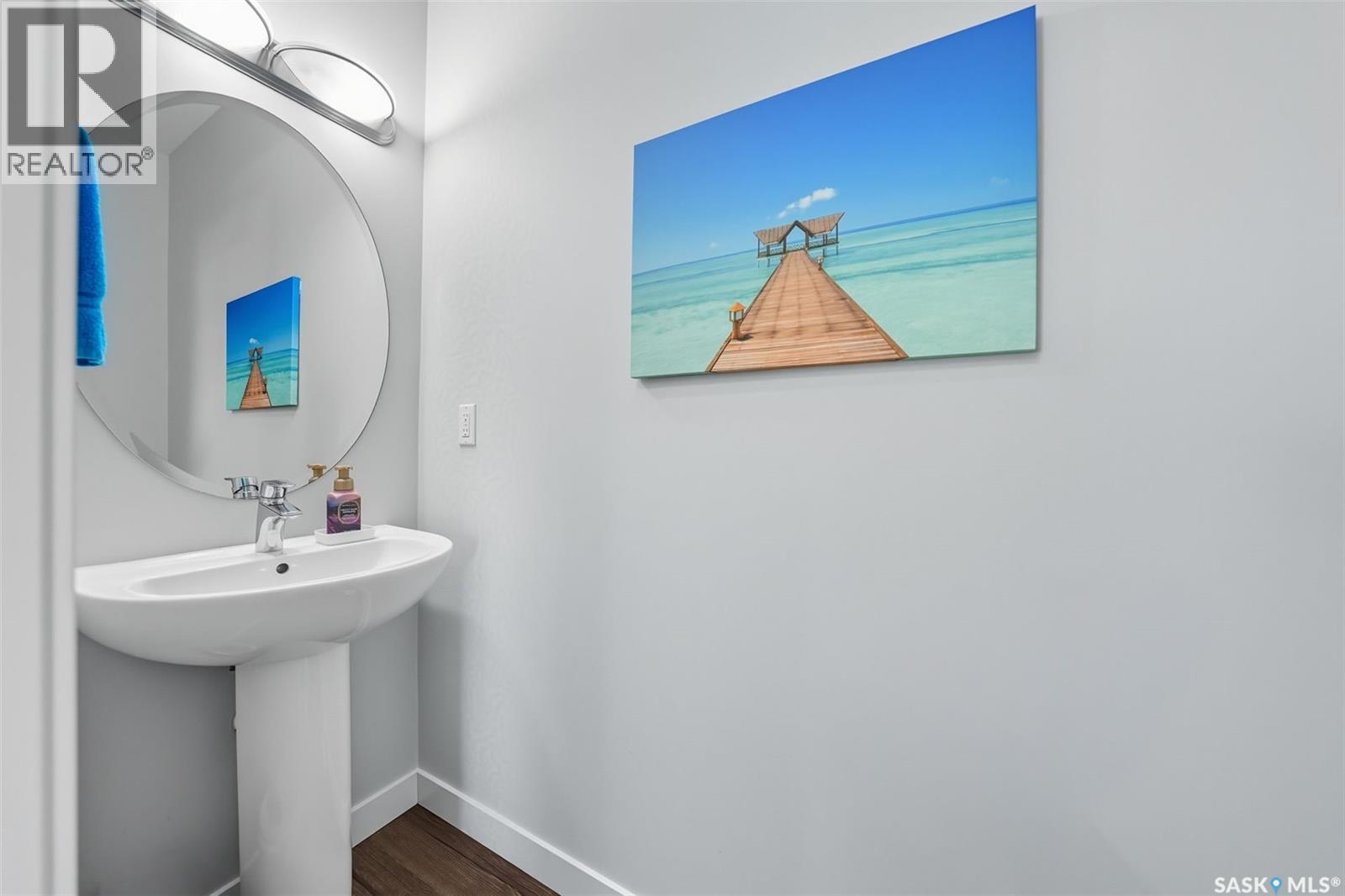 687 Secord Bend, Saskatoon, SK - Indoor Photo Showing Bathroom