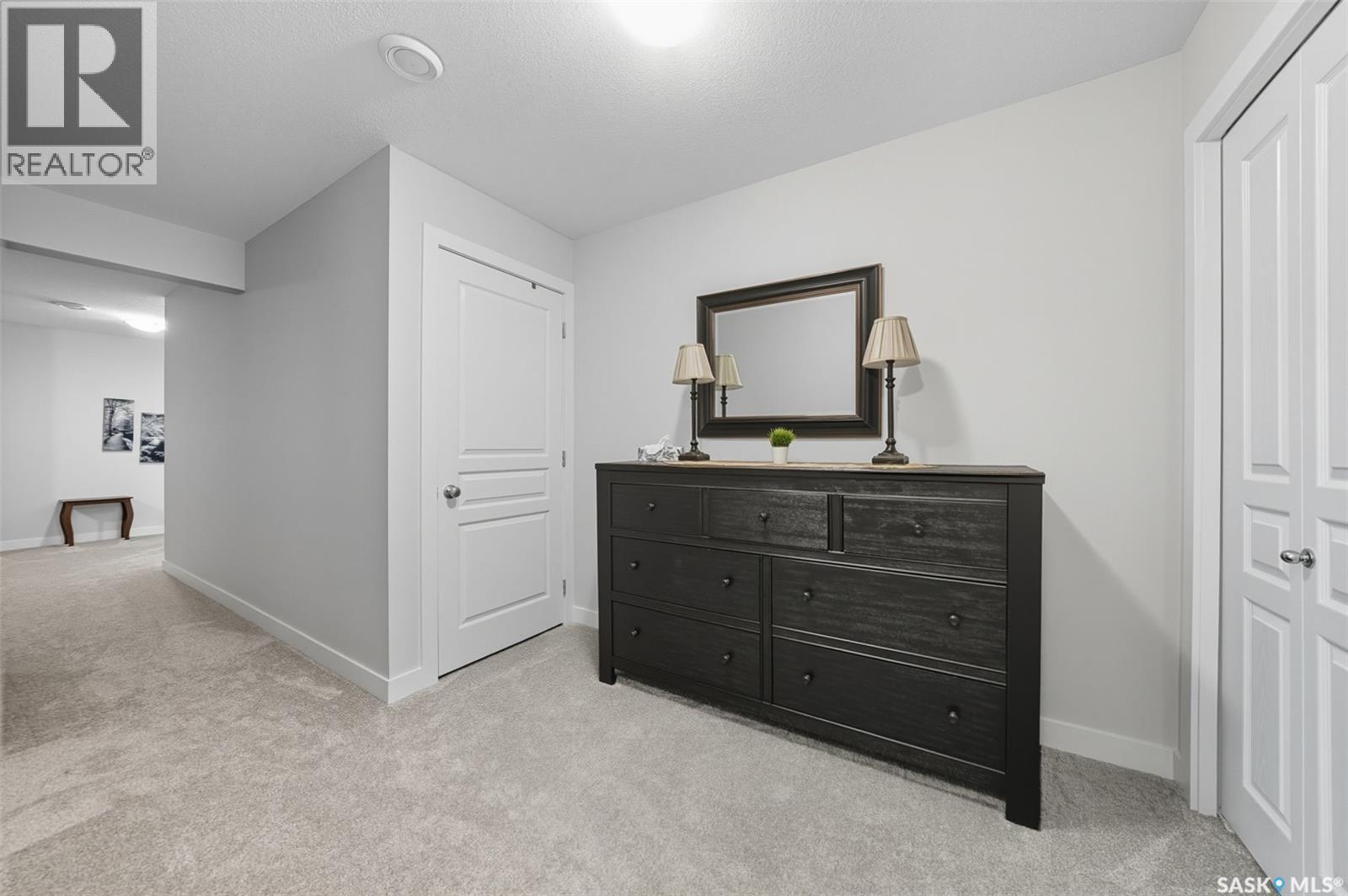 687 Secord Bend, Saskatoon, SK - Indoor