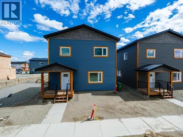 24 Beryl Place, Whitehorse, YT - Outdoor