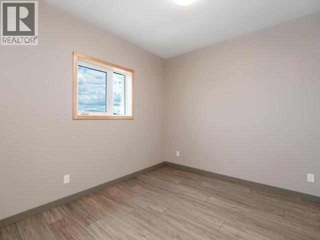 24 Beryl Place, Whitehorse, YT - Indoor Photo Showing Other Room