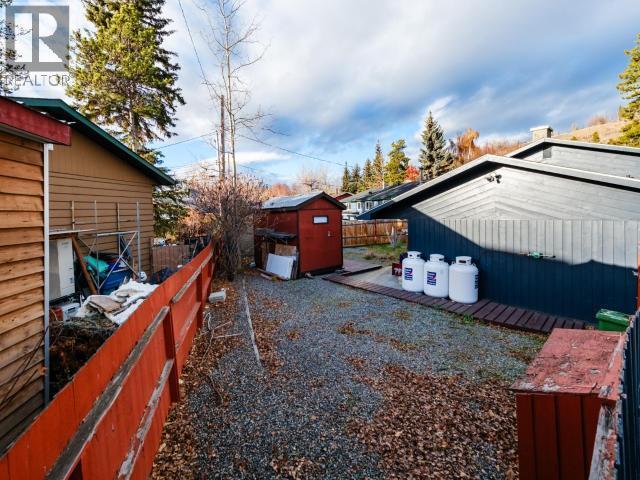 68 Klondike Road, Whitehorse, YT - Outdoor
