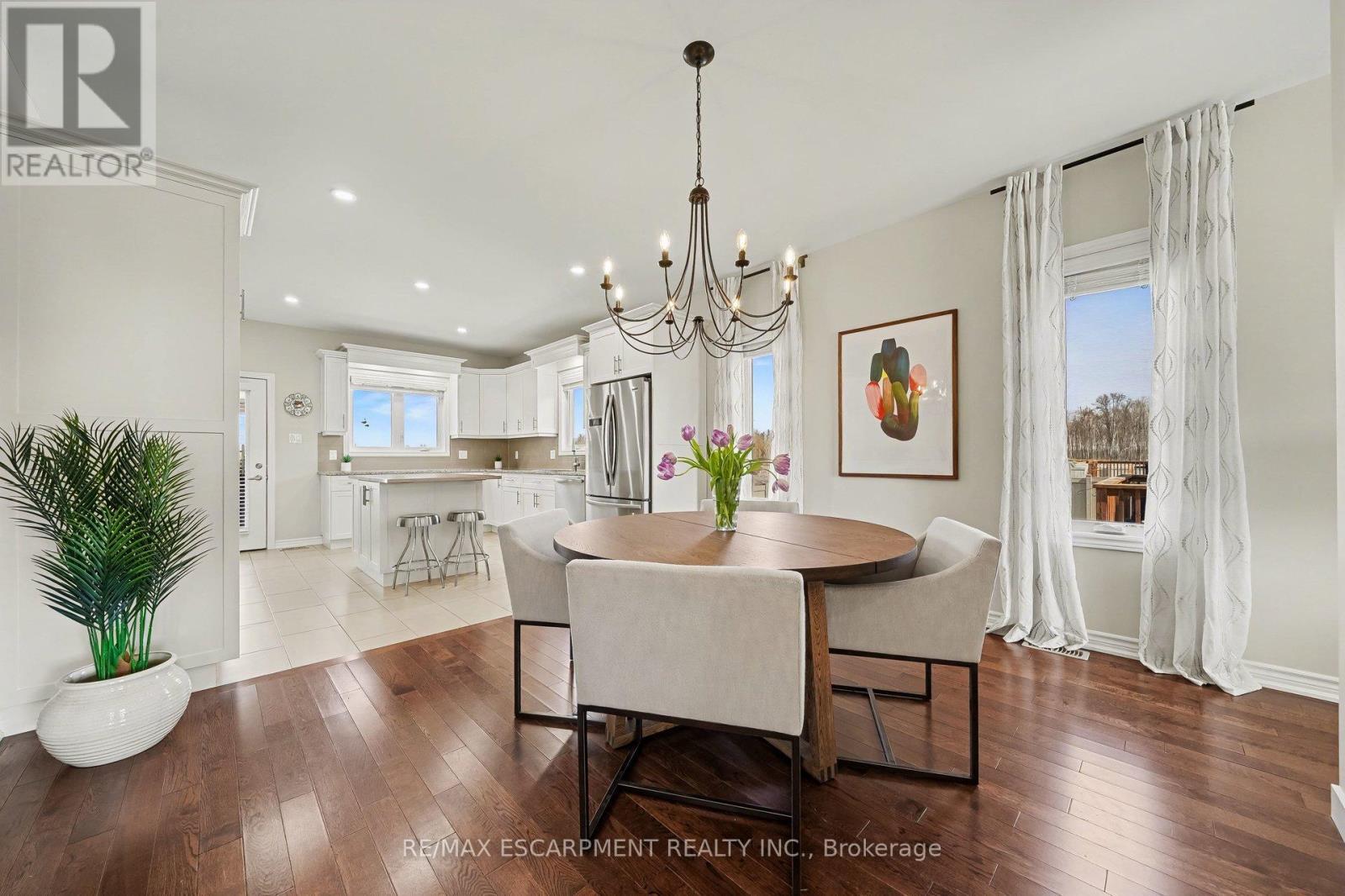 7 Senators Gate Drive, Perth, ON - Indoor