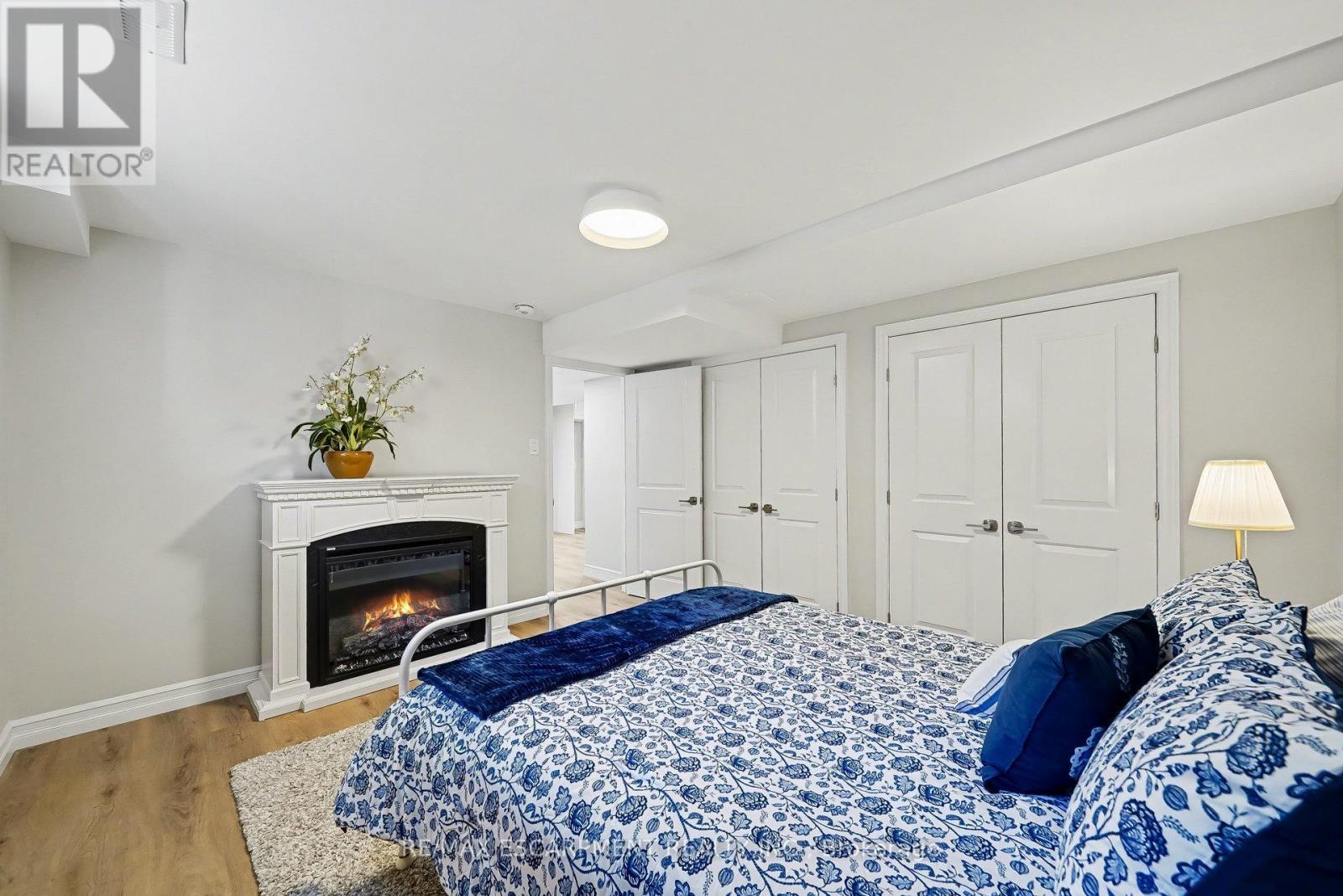 7 Senators Gate Drive, Perth, ON - Indoor Photo Showing Bedroom