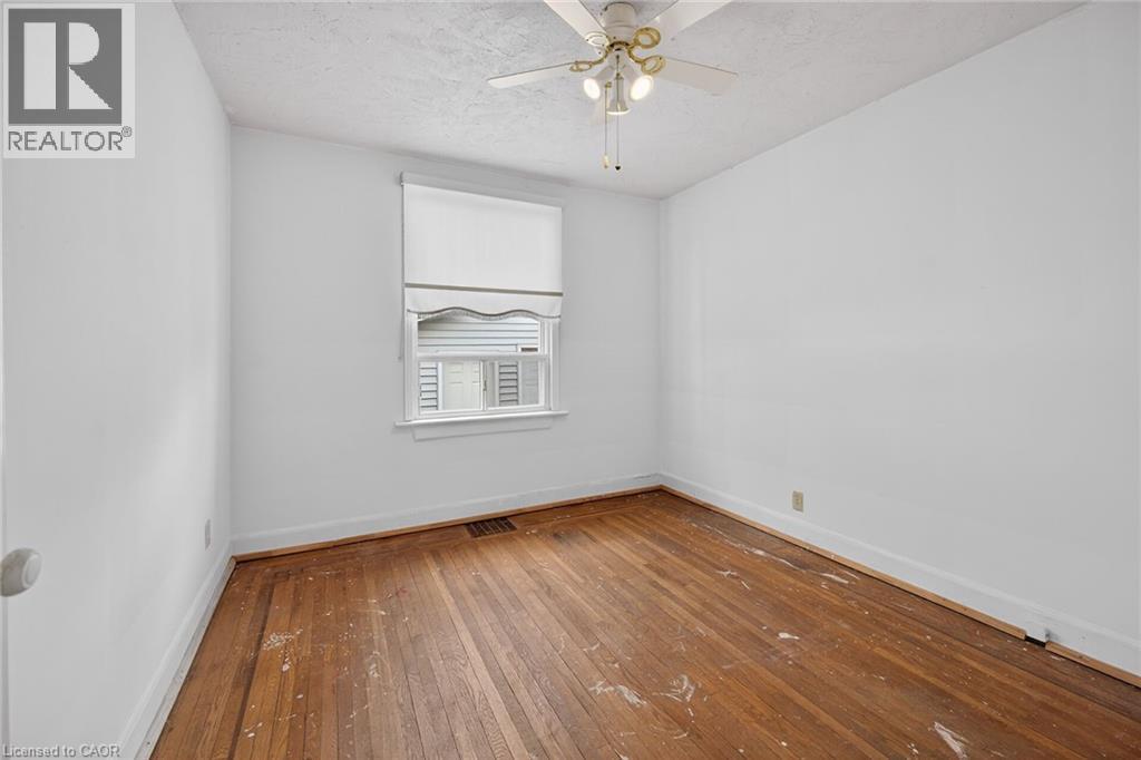 Hardwood Floors - 163 Rosedale Avenue, Hamilton, ON - Indoor Photo Showing Other Room