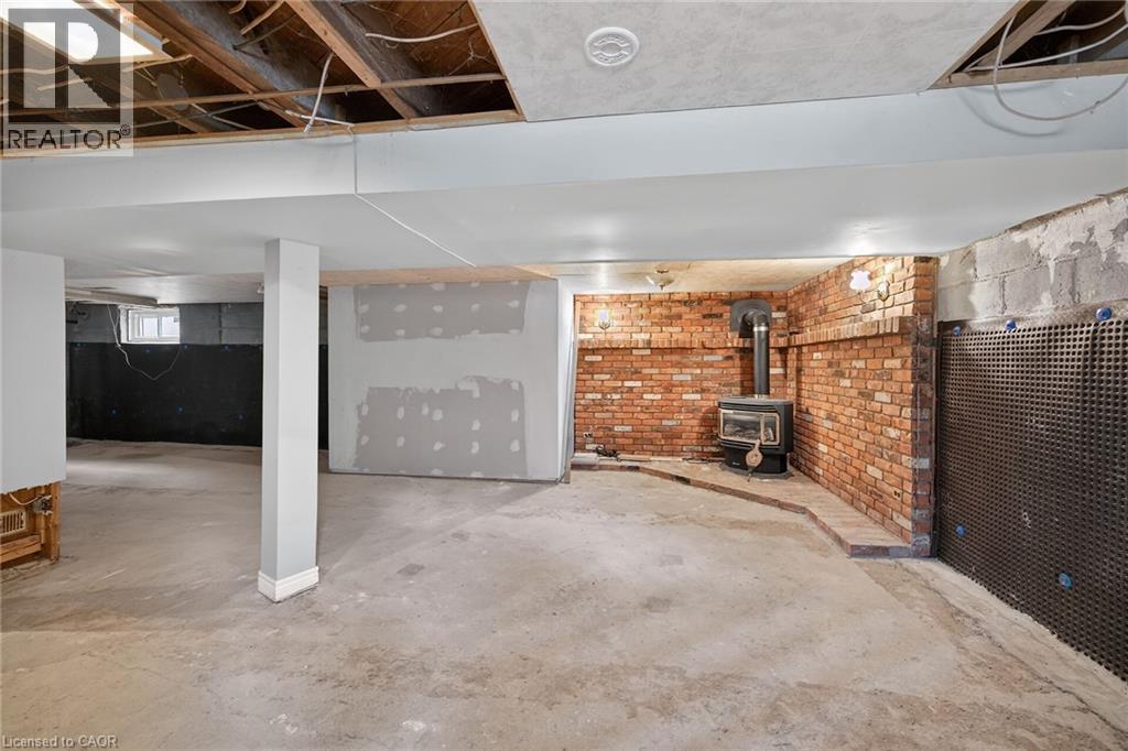 163 Rosedale Avenue, Hamilton, ON - Indoor