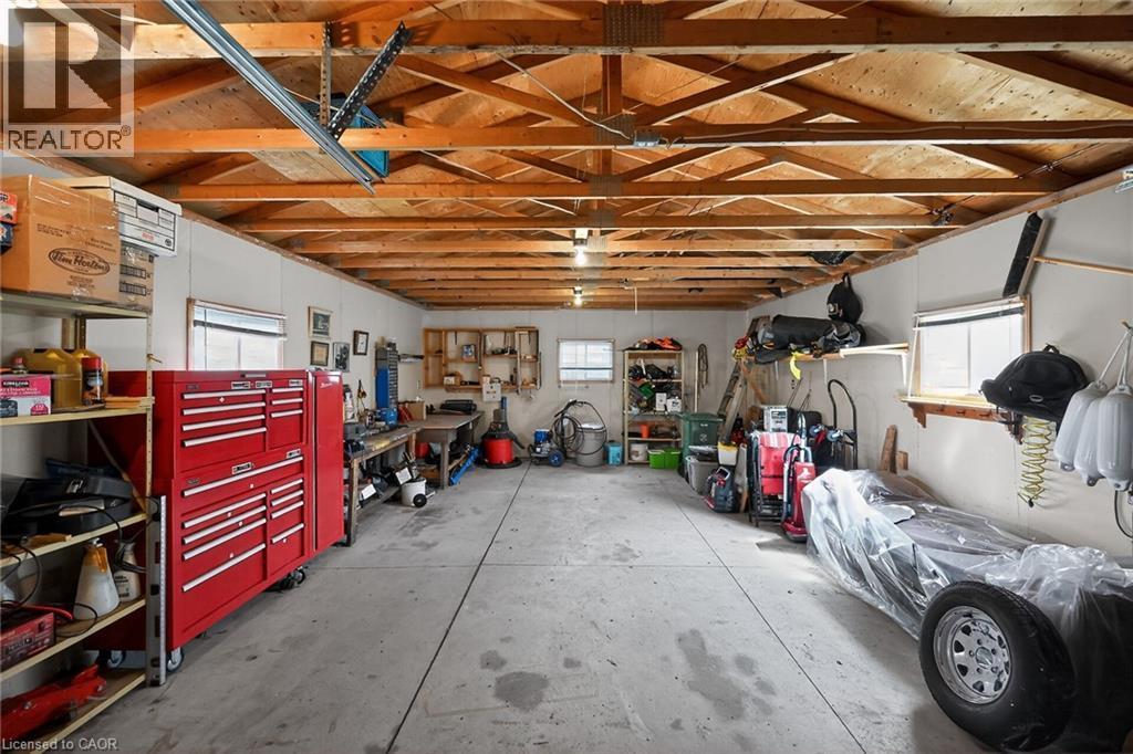 163 Rosedale Avenue, Hamilton, ON - Indoor Photo Showing Garage