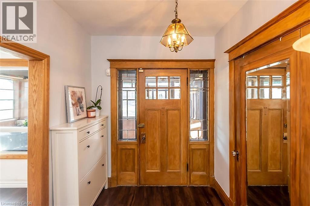 219 St. Clair Boulevard, Hamilton, ON - Indoor Photo Showing Other Room