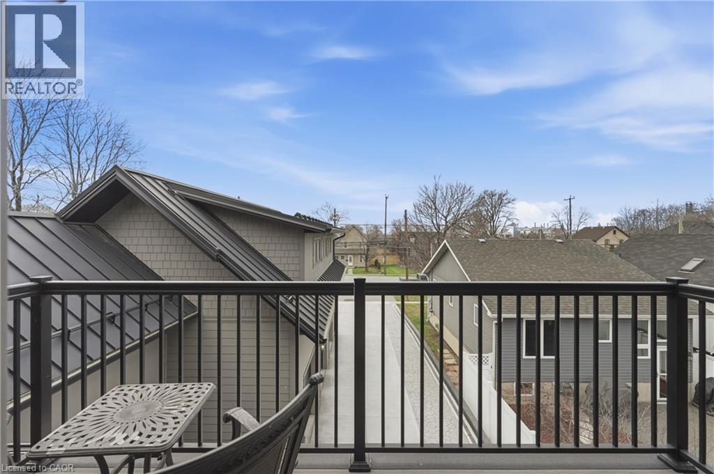 207 Beach Boulevard, Hamilton, ON - Outdoor With Balcony