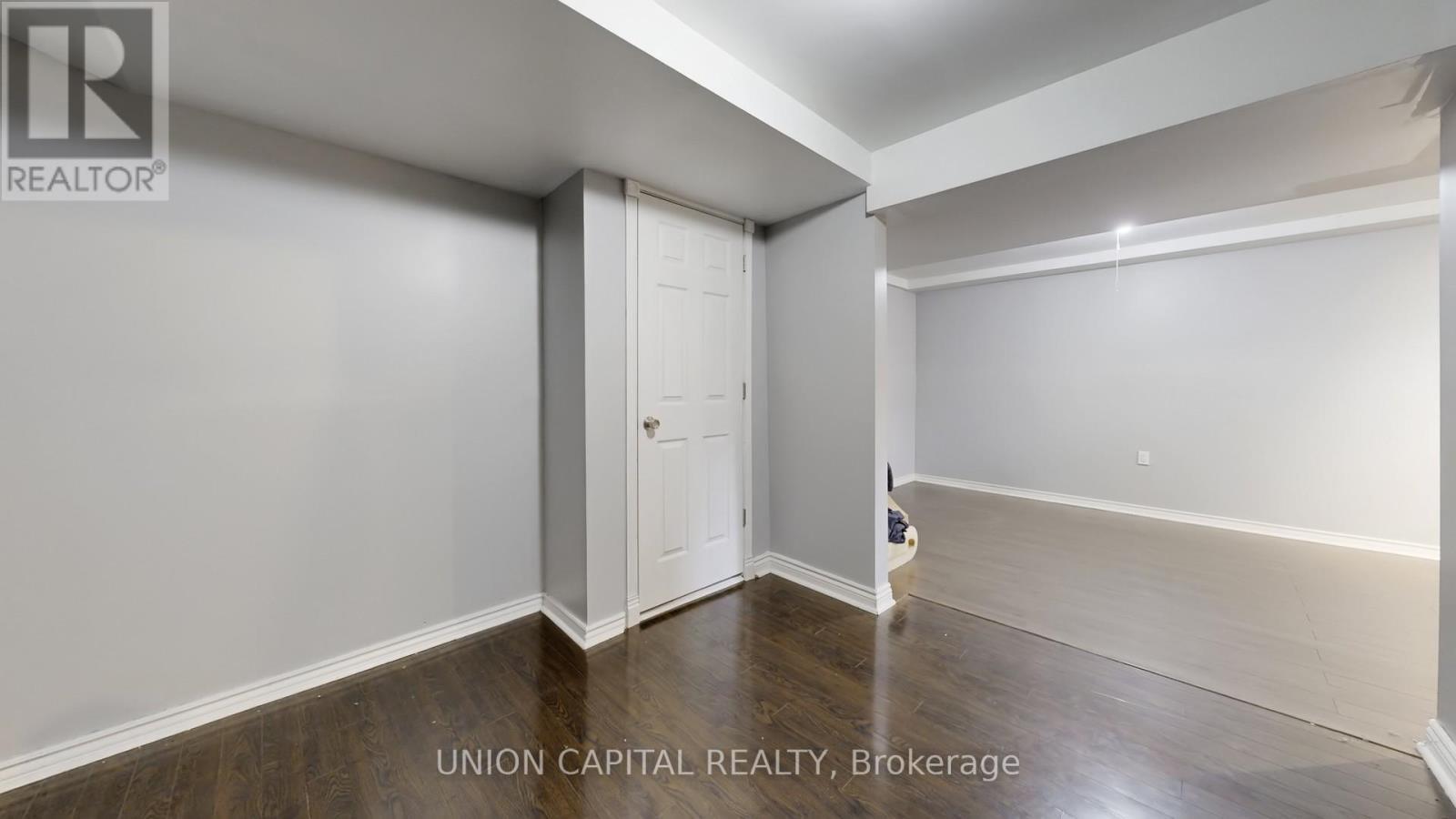 142 Wright Crescent, Ajax, ON - Indoor Photo Showing Other Room