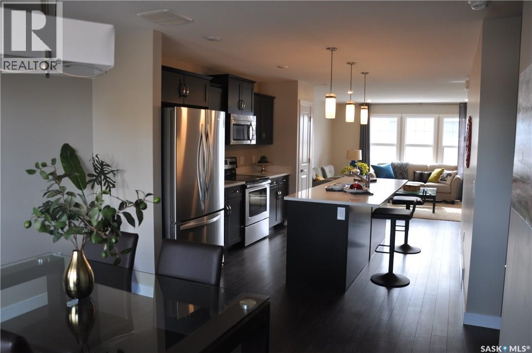 227 1220 Pringle Way, Saskatoon, SK - Indoor Photo Showing Kitchen