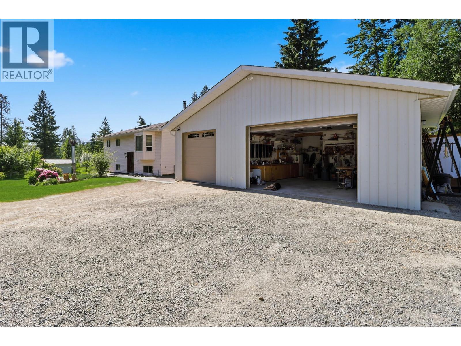 2873 Simpson Road, Cranbrook, BC