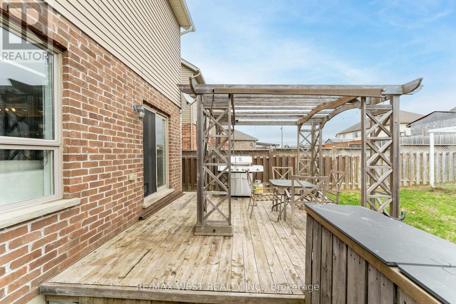 110 Banting Crescent, Essa, ON - Outdoor With Deck Patio Veranda