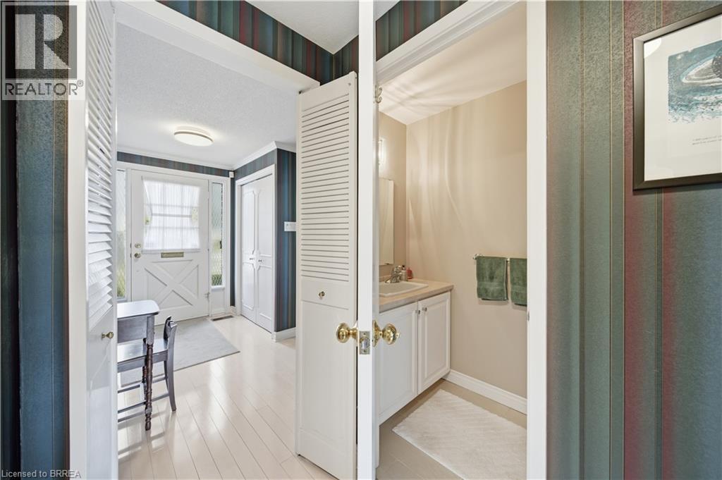 37 Parkview Crescent, Kitchener, ON - Indoor Photo Showing Other Room