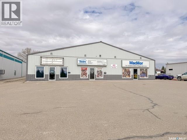 3 405 N Service Road W, Swift Current, SK