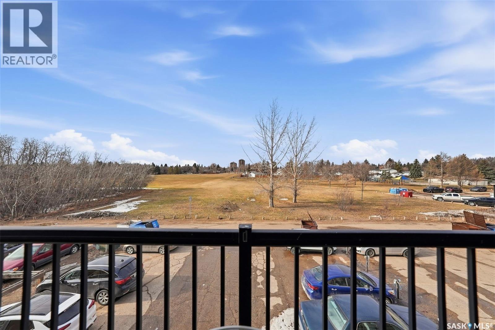 16 3030 Arlington Avenue, Saskatoon, SK - Outdoor With View