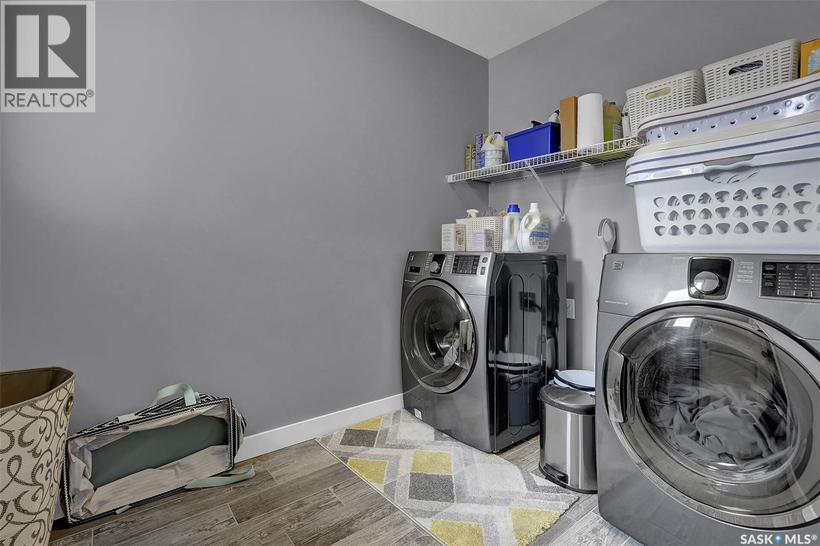 8933 Kestral Drive, Regina, SK - Indoor Photo Showing Laundry Room