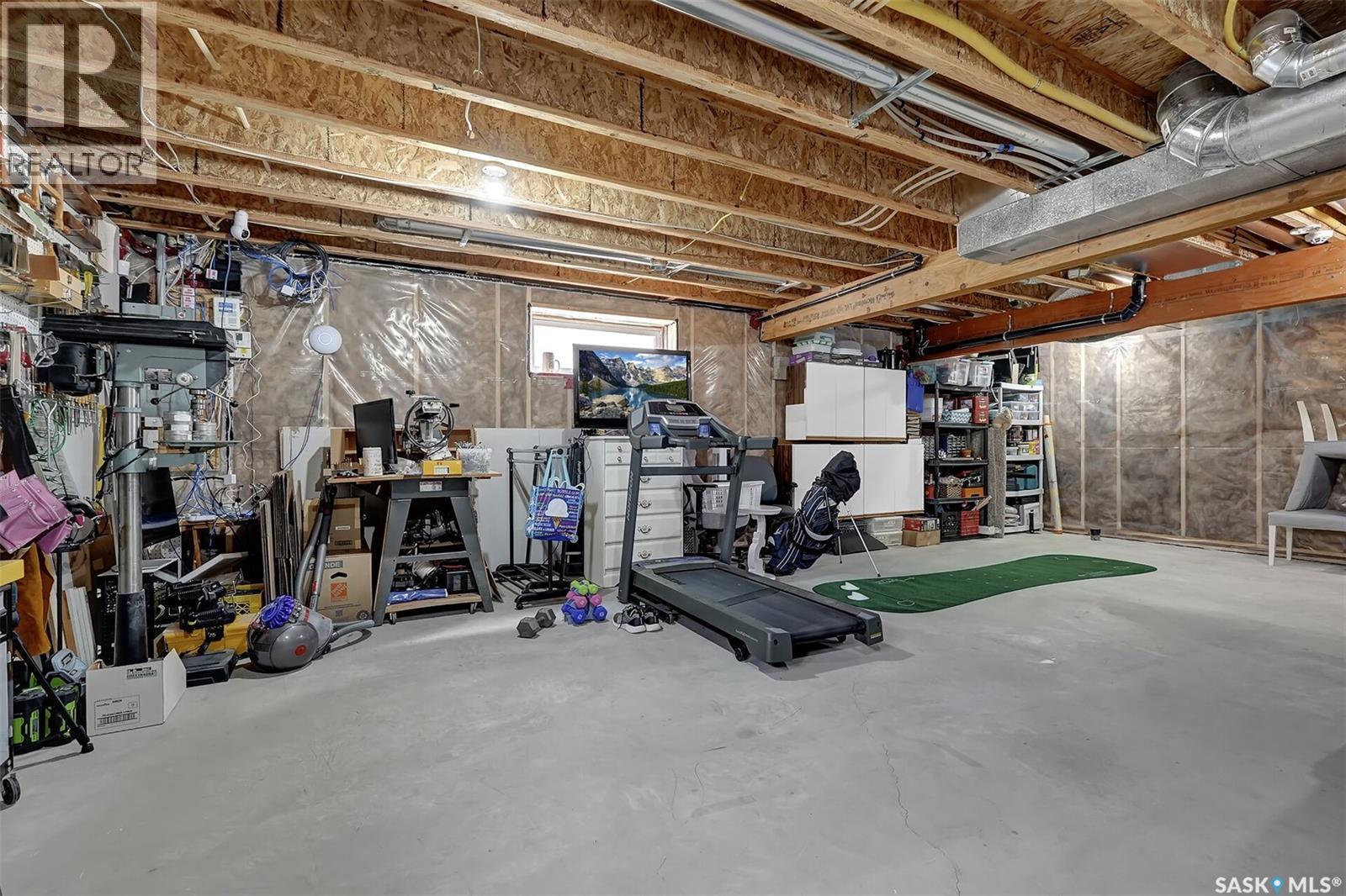 8933 Kestral Drive, Regina, SK - Indoor Photo Showing Basement