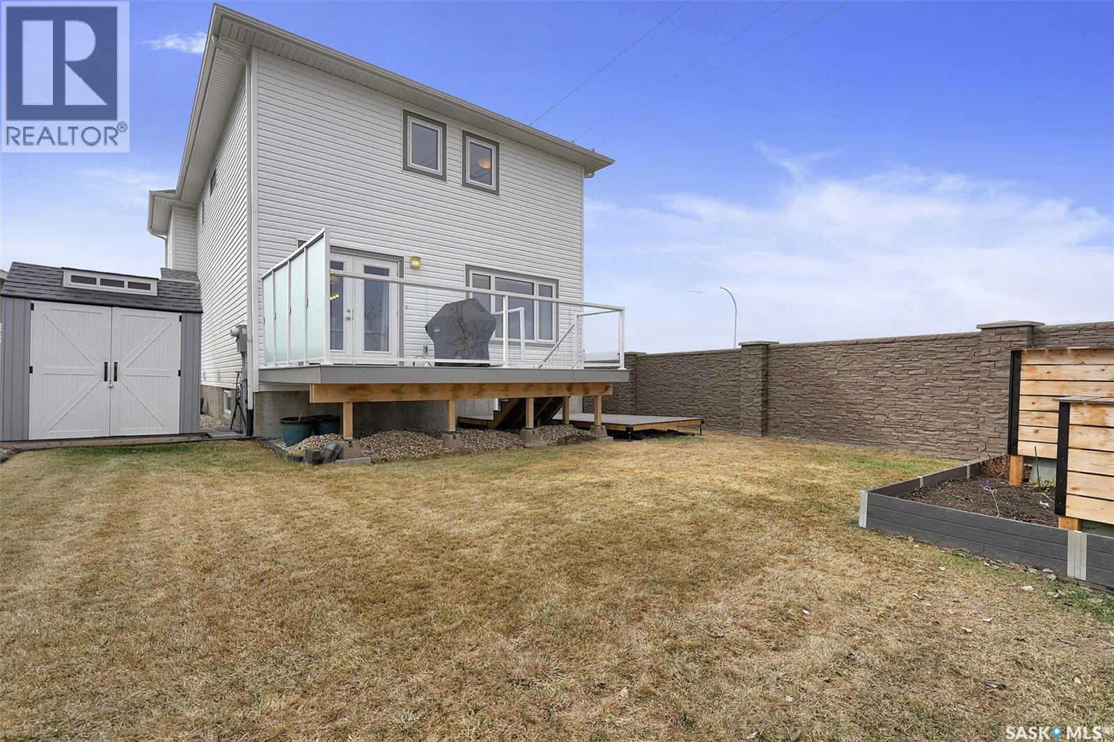 8933 Kestral Drive, Regina, SK - Outdoor With Deck Patio Veranda