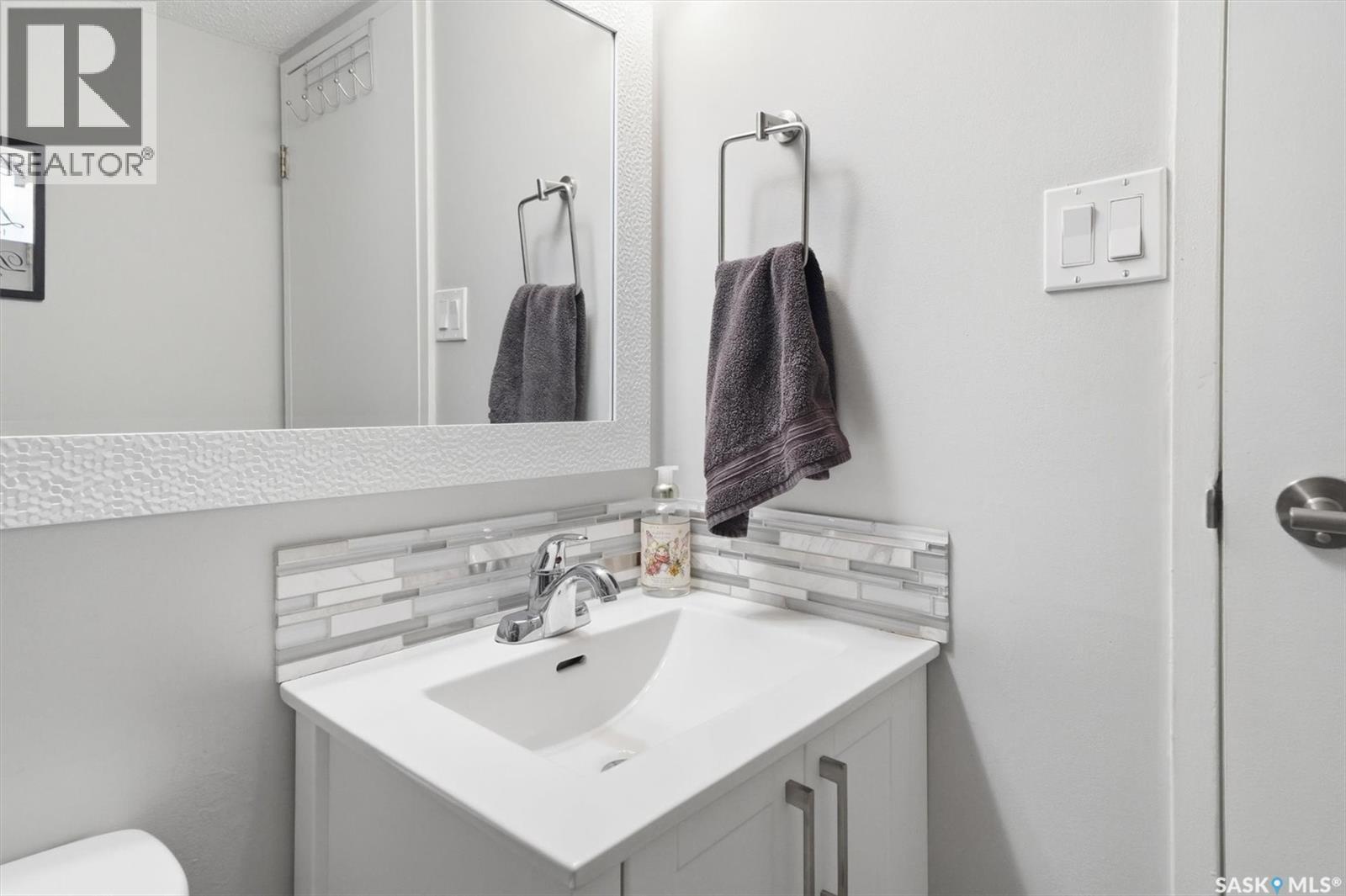 71 331 Pendygrasse Road, Saskatoon, SK - Indoor Photo Showing Bathroom