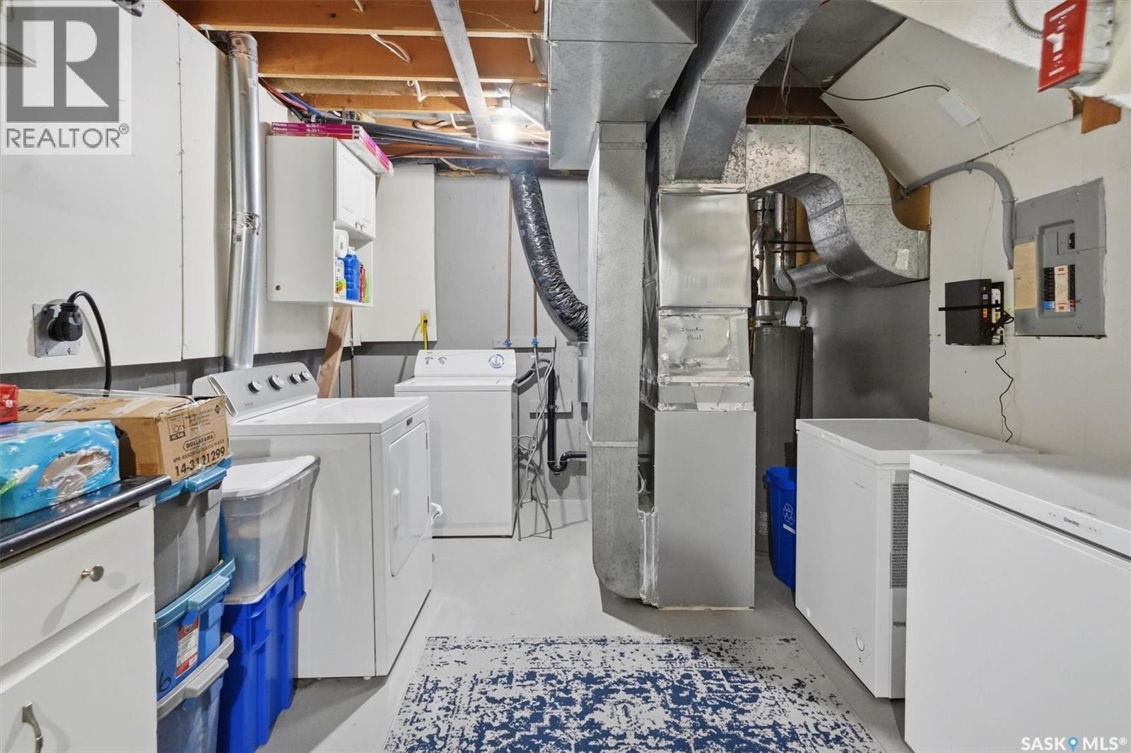 71 331 Pendygrasse Road, Saskatoon, SK - Indoor Photo Showing Laundry Room