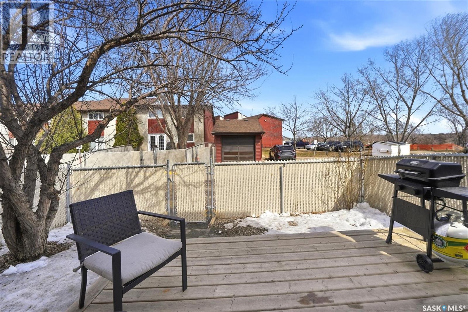 71 331 Pendygrasse Road, Saskatoon, SK - Outdoor With Deck Patio Veranda