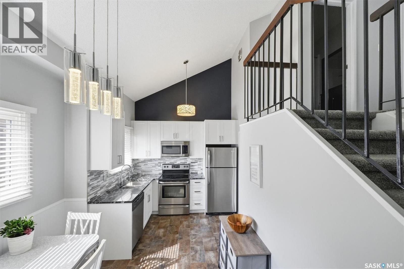 71 331 Pendygrasse Road, Saskatoon, SK - Indoor