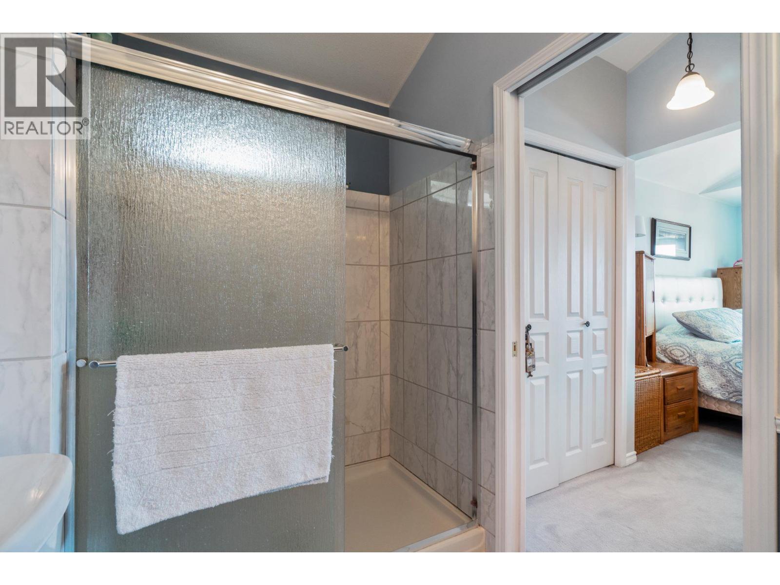 3471 Mcbride Road, Blind Bay, BC - Indoor Photo Showing Bathroom