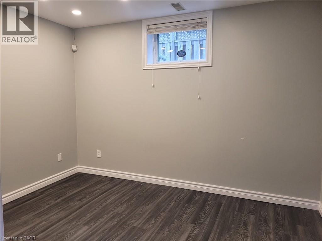 52 Kittyhawk Drive Unit# Lower, Hamilton, ON - Indoor Photo Showing Other Room