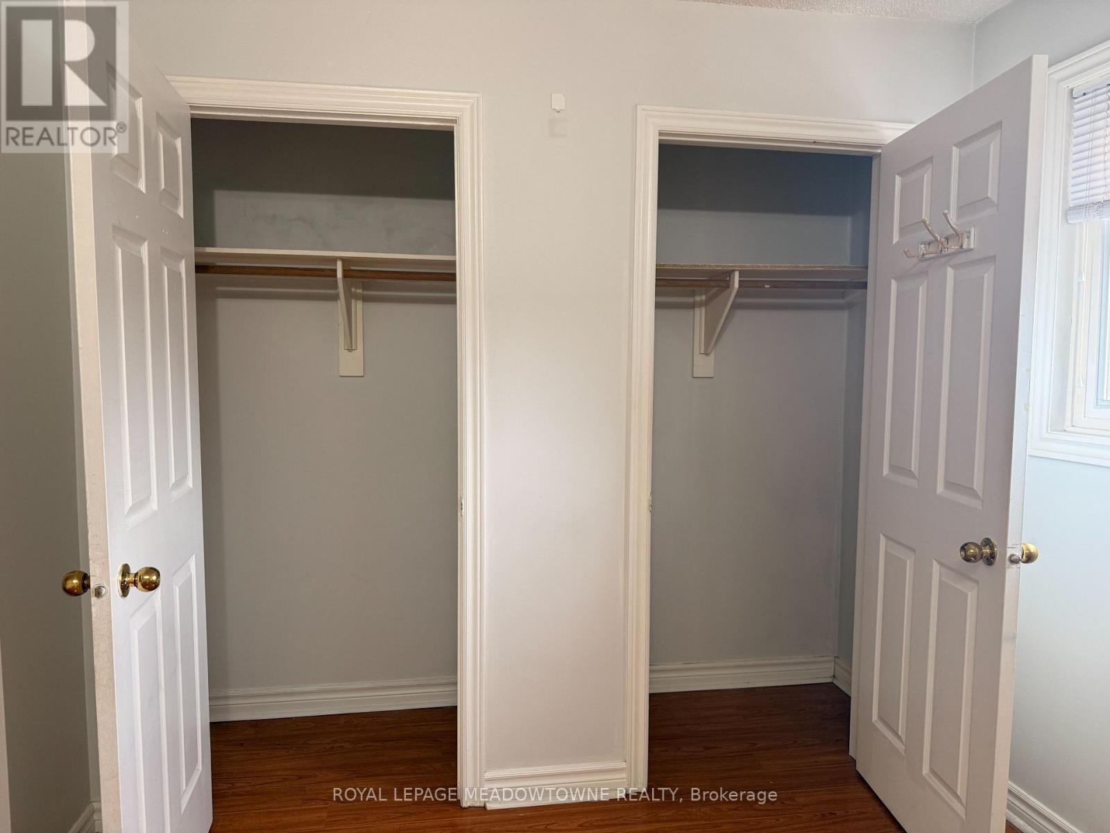 5048 Willowood Drive, Mississauga, ON