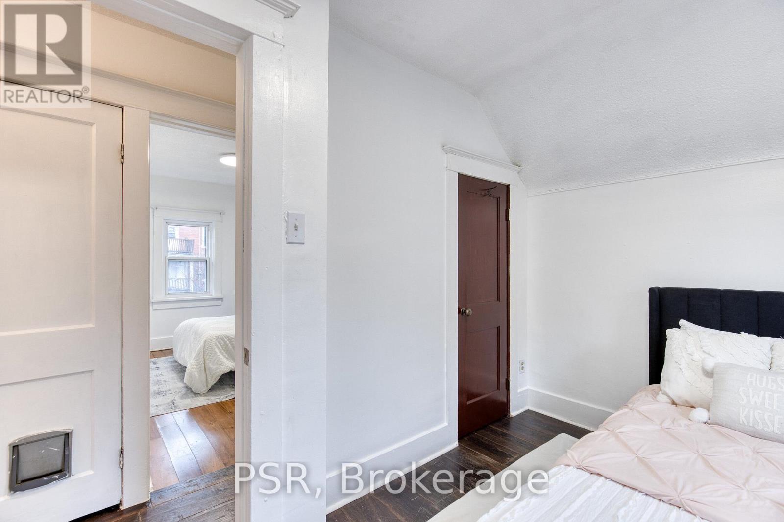 57 Eby Street S, Kitchener, ON - Indoor Photo Showing Bedroom