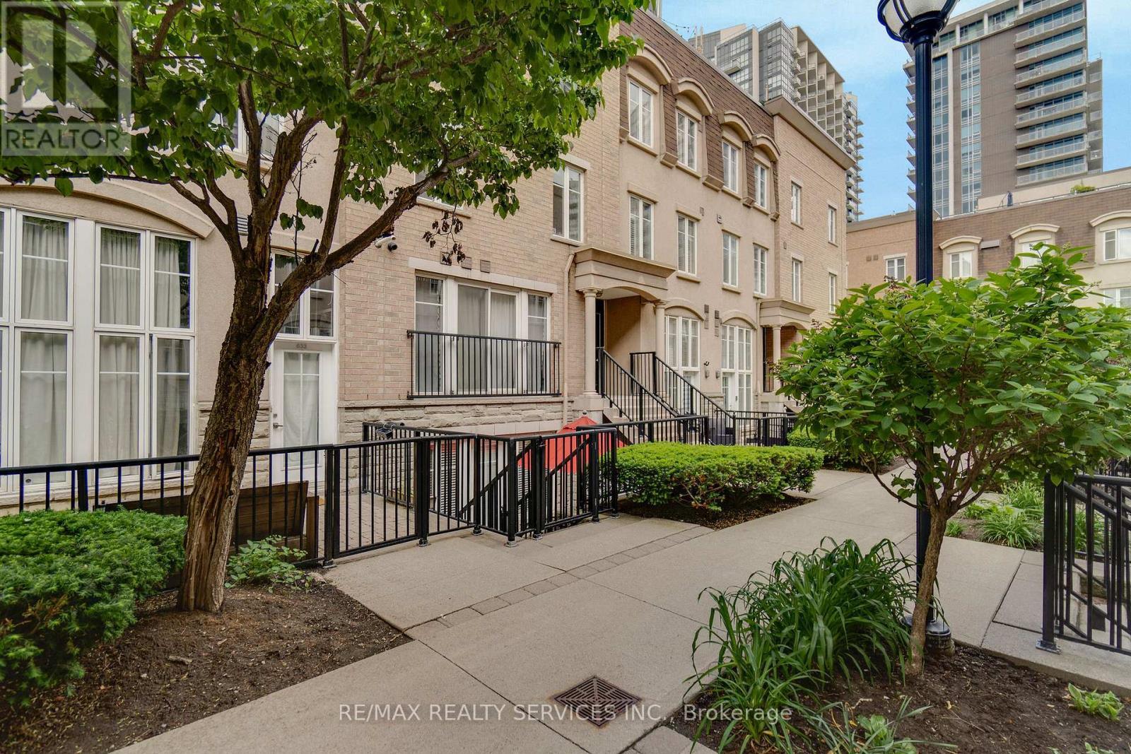 632 - 38 Western Battery Road, Toronto, ON