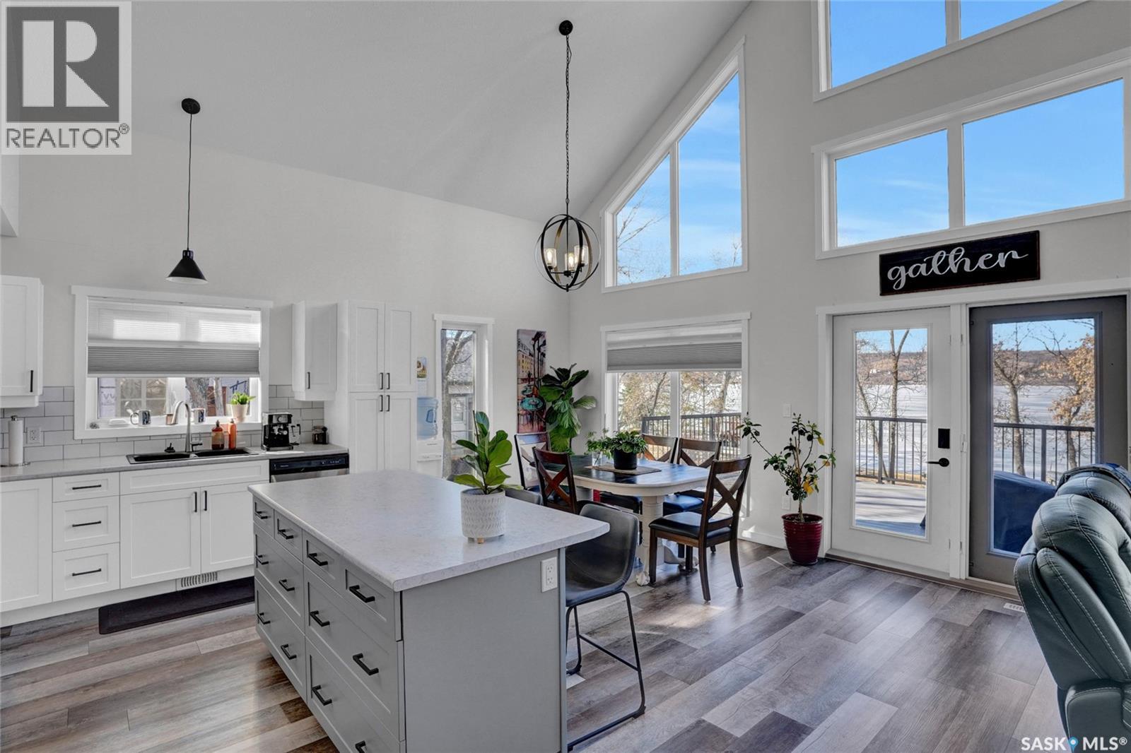 335 Daniel Drive, North Grove, SK - Indoor