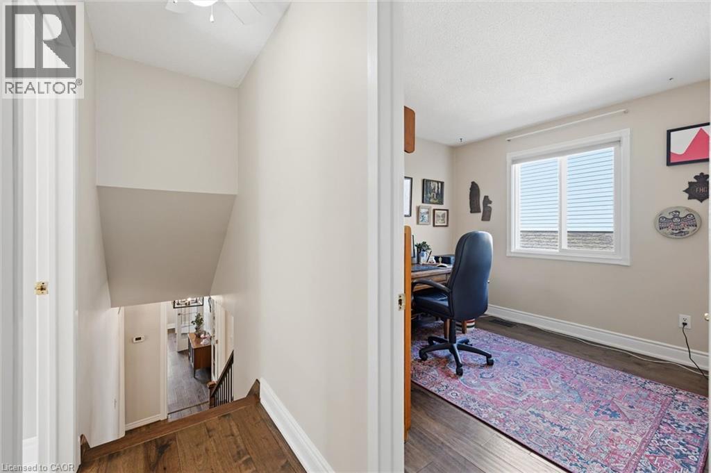 2648 Cavendish Drive, Burlington, ON - Indoor
