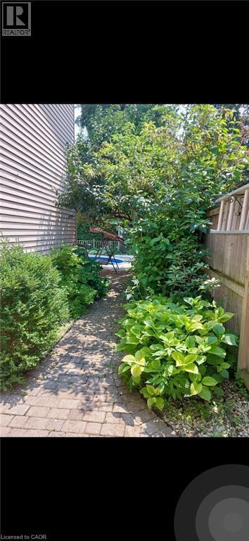 2648 Cavendish Drive, Burlington, ON - Outdoor