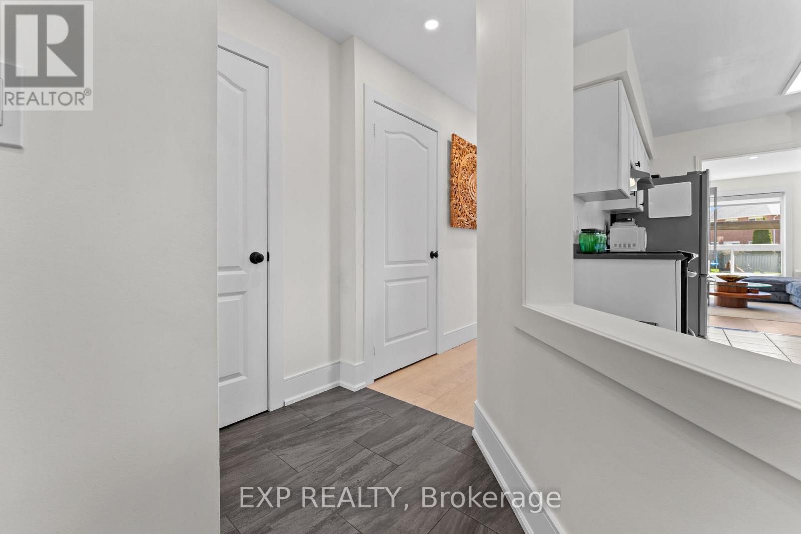7224 Visor Gate, Mississauga, ON - Indoor Photo Showing Other Room