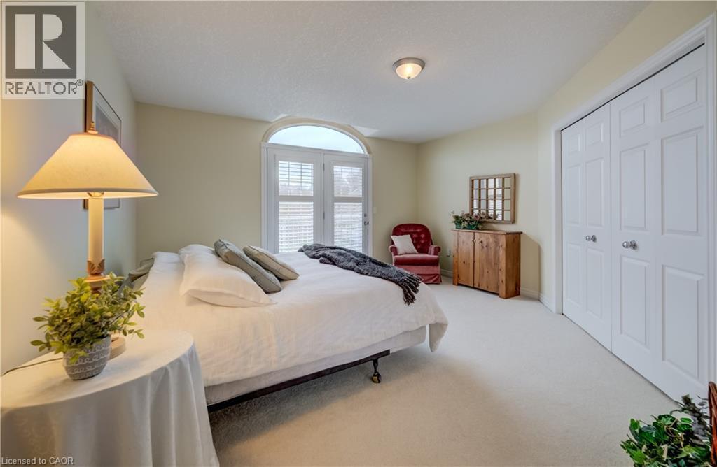 560 Springwater Drive, Waterloo, ON - Indoor Photo Showing Bedroom
