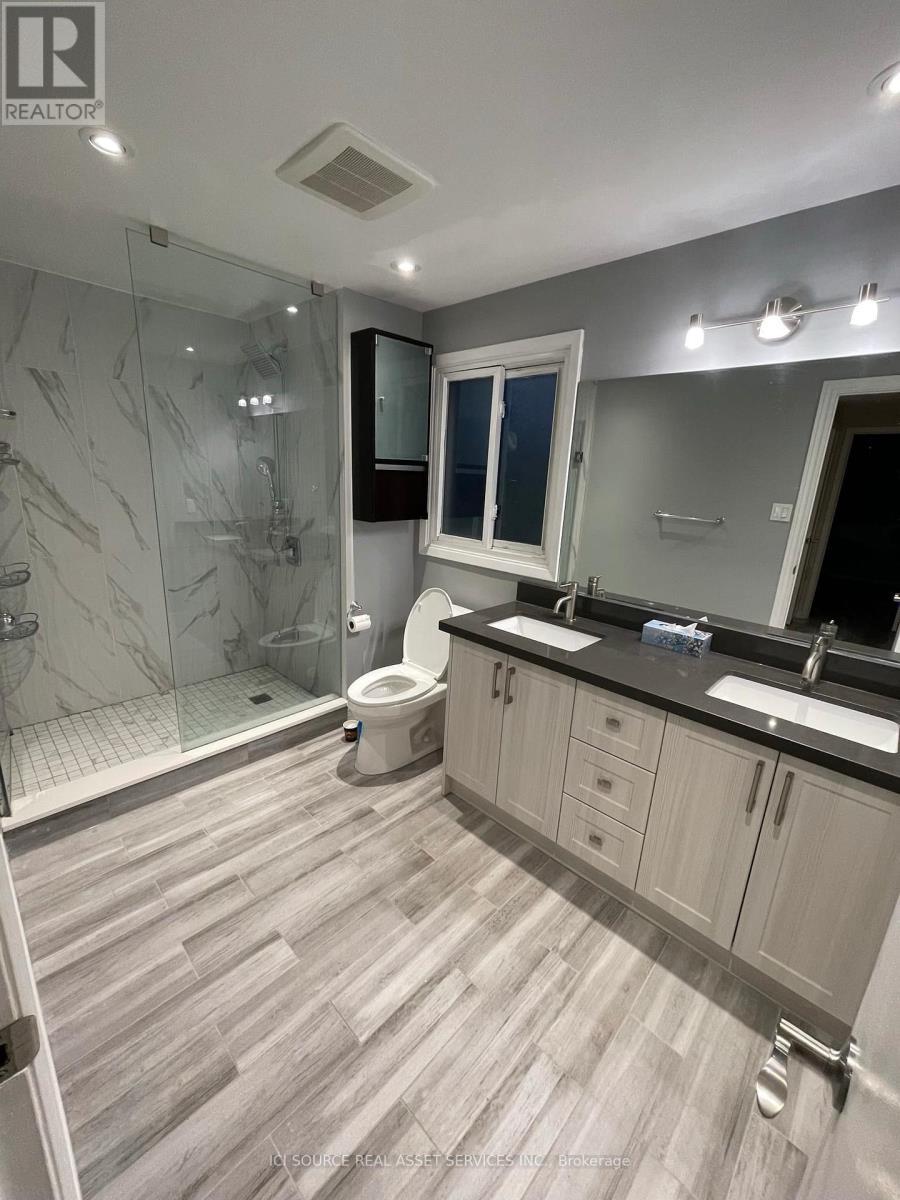 45 Raleigh Crescent, Markham, ON - Indoor Photo Showing Bathroom