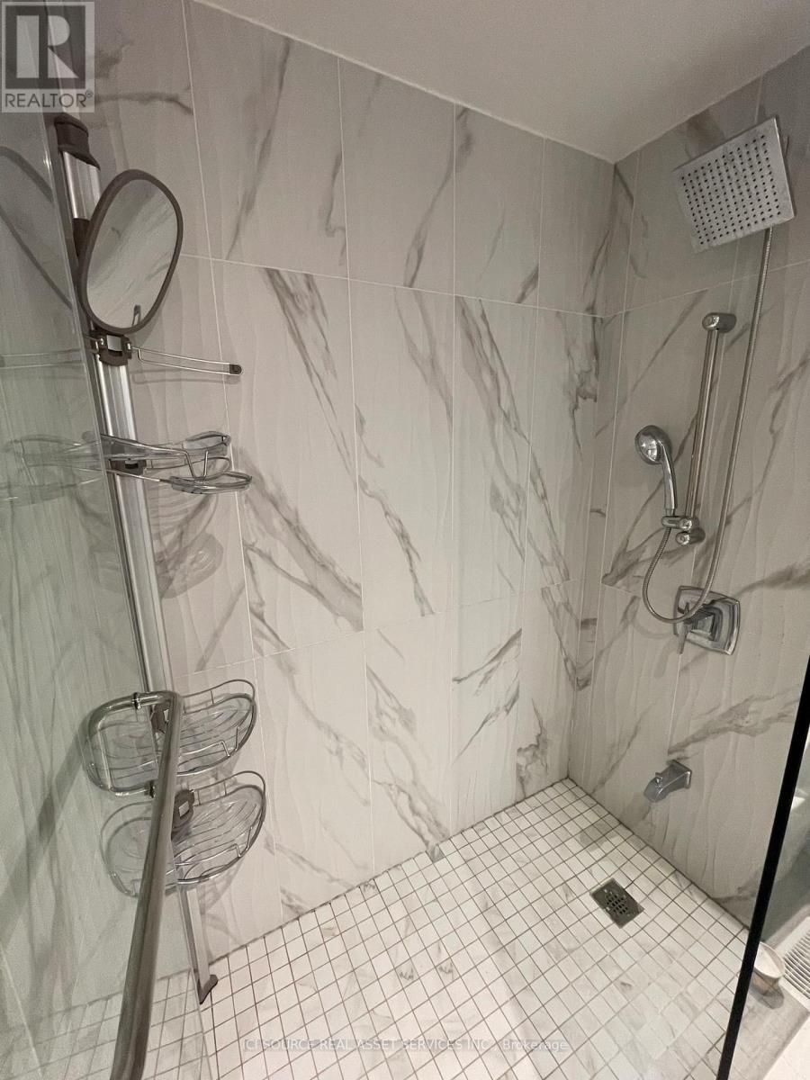 45 Raleigh Crescent, Markham, ON - Indoor Photo Showing Bathroom