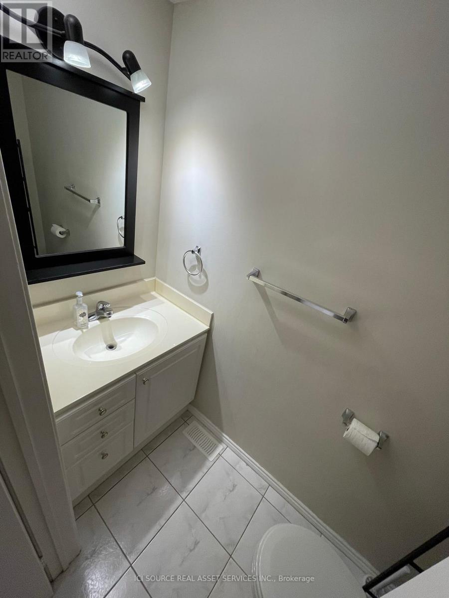 45 Raleigh Crescent, Markham, ON - Indoor Photo Showing Bathroom